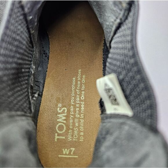 Toms Ella Grey Suede Leather Comfort Moto Ankle Booties Chelsea Boot Shoes 7 - Picture 9 of 12